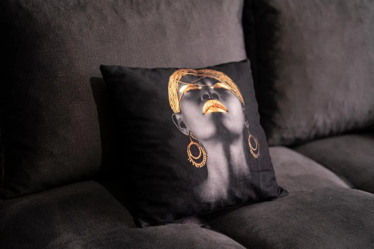 Prime Istanbul Residances Deluxe King Suit Hotel