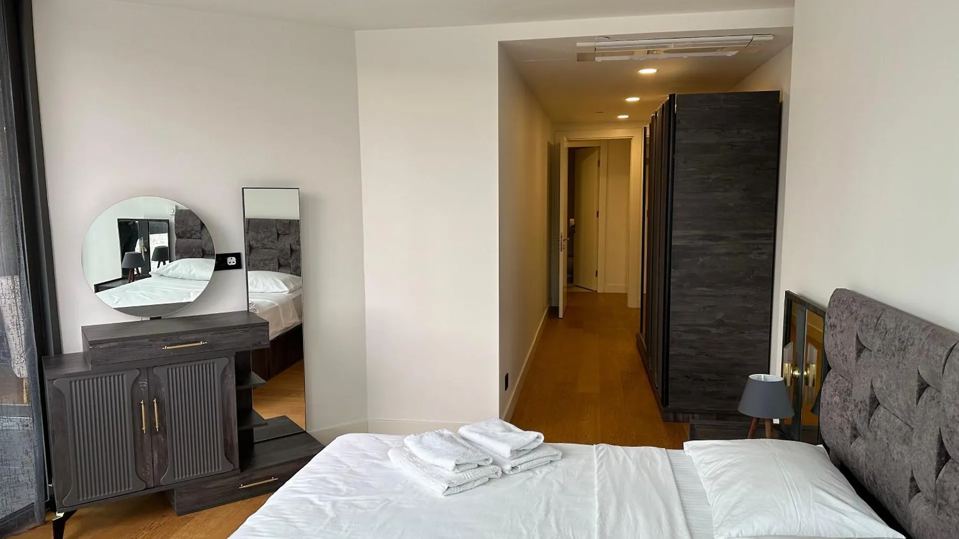 Prime Istanbul Residances Deluxe King Suit Hotel